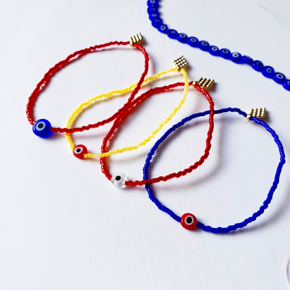 (🧿)🪬 Handcrafted Evil eye Mal ojo bracelet set bracelets stretch. - Picture 1 of 4